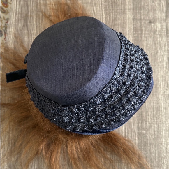 Vintage‎ Navy Blue Hat Tiered Straw Ruffles w/Felt Detail Church-Art Women’s - Picture 5 of 14